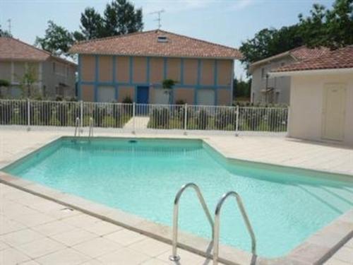 Charmant appartement - 4 pers. - FR-1-881-19 in Vielle-Saint-Girons