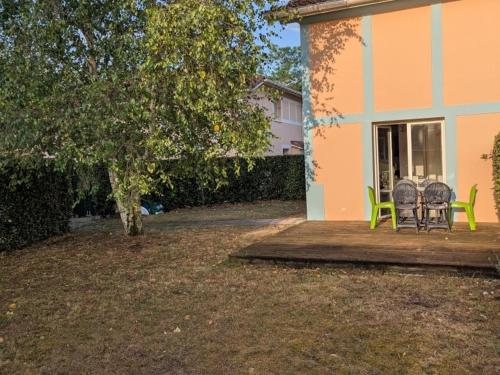Charmant appartement - 4 pers. - FR-1-881-19 in Vielle-Saint-Girons