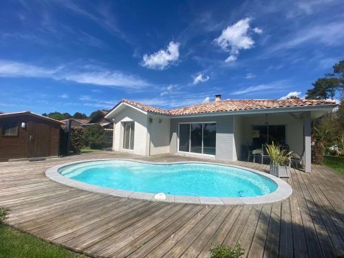 Maison avec piscine privée - 6 pers. - FR-1-881-20 (Maison avec piscine privee - 6 pers. - FR-1-881-20) in Vielle-Saint-Girons
