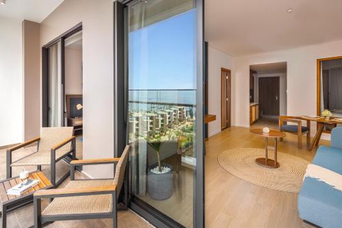 Balcony/terrace, Vienna House by Wyndham Charm Long Hai in Long Hai Beach
