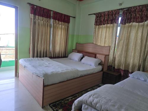 Jhapali Hotel and lodge in Simara