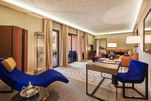 设施服务, 马拉喀什曼苏尔艾达哈比瑞享酒店 (Movenpick Hotel Mansour Eddahbi Marrakech) in 马拉喀什