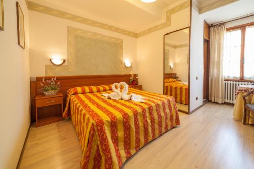 Classic Double or Twin Room