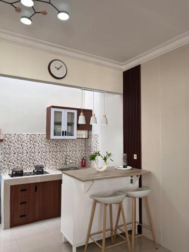 Arcadia 68 Guest House Syariah Bandung in Bojongsoang