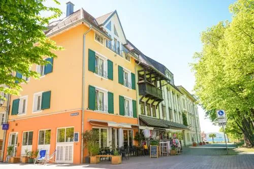 SEEMOMENTE Überlingen Promenade in Überlingen, Deutschland