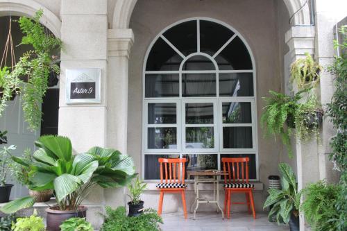 Aster 9 House – Bangkok, NY