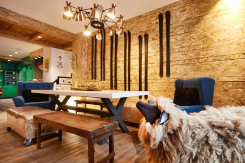 Moontain Hostel 2
