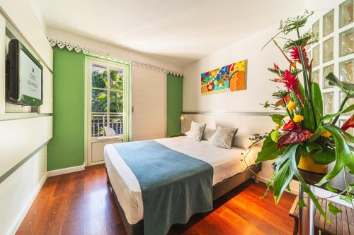 1 doppelbett oder 2 einzelbetten, poolblick