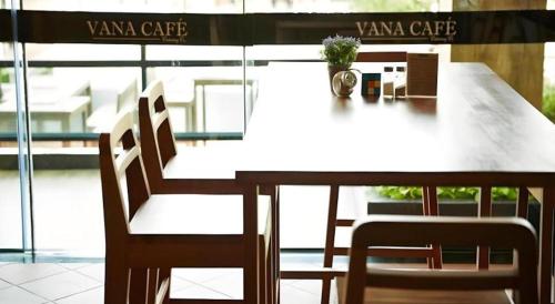 โรงแรมลีวาน่า (Leevana Hotel) in หาดใหญ่