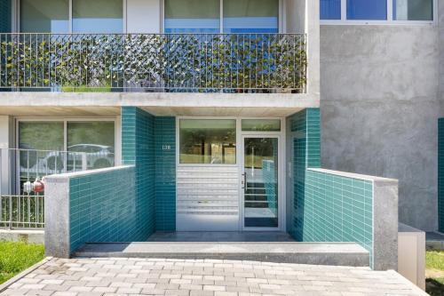 Sunny Stays Espinho | Balcony & Pool in Espinho
