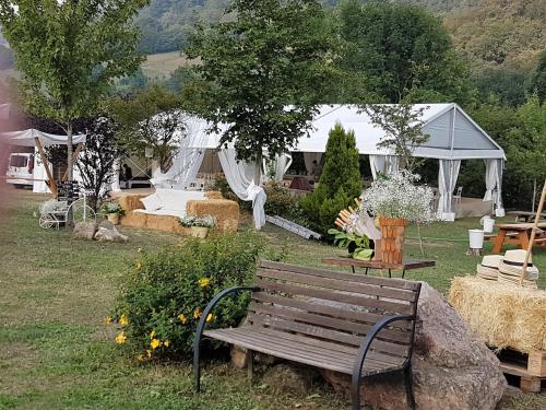 Casas rurales Valle de Bueida, jacuzzi en el El Palacio y Viscárcel