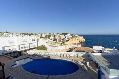 Oasis Praia Carvoeiro Bay in คาวีโร