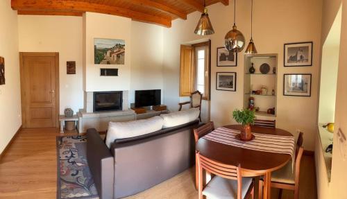 Casa de Sampaio, Castelo Mendo - La Alberguería de Argañán