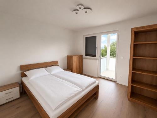 elegant house with garden near Vienna in Kottingbrunn