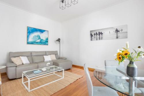 Bondi Shore Escape - 2mins to Beach - image 12