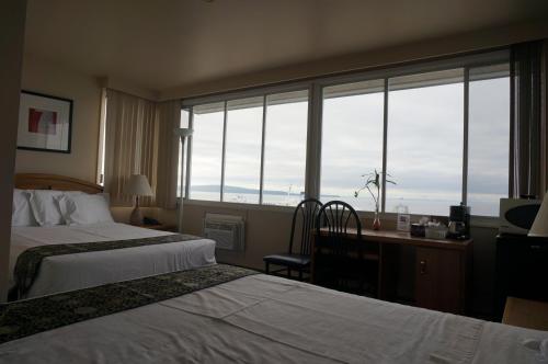 Quadruple Room with Sea View