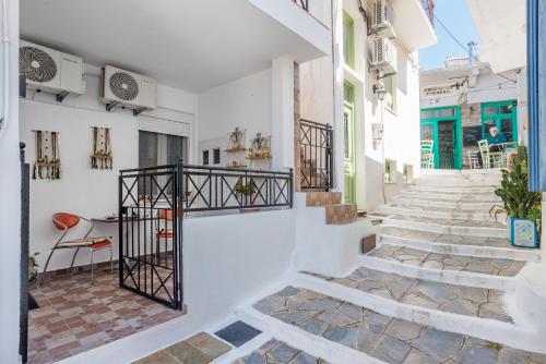 Pohled zvenku, Dimitra's House in Loutraki Skopelos