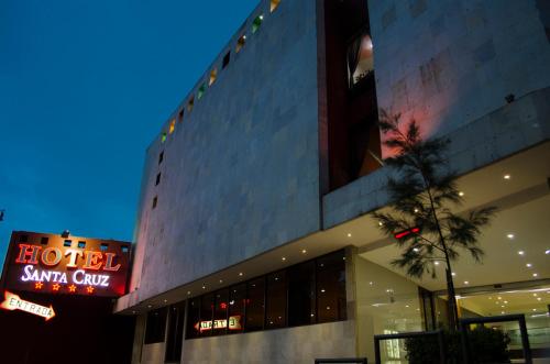 Entrance, Hotel Santa Cruz in Tlalnepantla