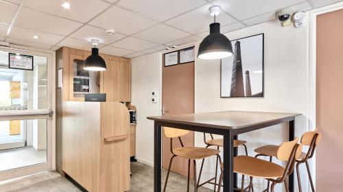 Előcsarnok, Premiere Classe Dreux in Dreux