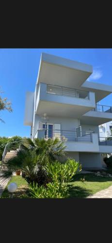 Villas Kavouri in Mesologgi
