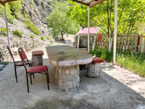 Restaran otel in Lahich