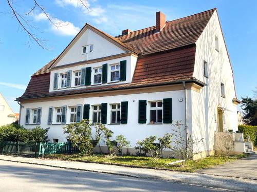 Hotelli välisilme, Villa Seenswert in Lauta