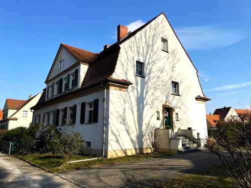 Hotelli välisilme, Villa Seenswert in Lauta