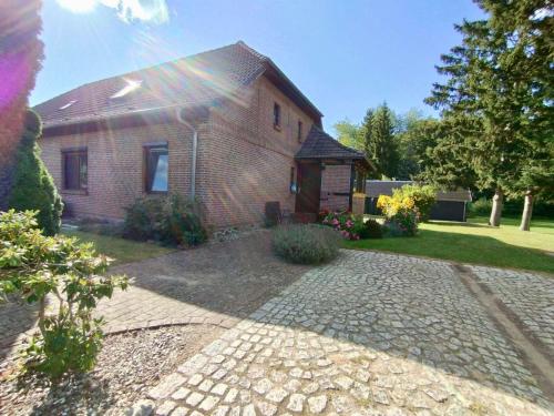 A szálláshely kívülről, Ferienhaus Auszeit - Ruhe und Natur pur in Reimershagen