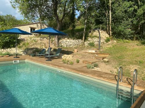 Peldbaseins, Natuur en stilte in een bijzondere omgeving in Tournon-d'Agenais