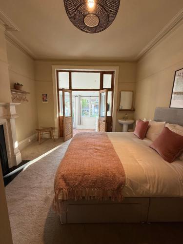 The Albany Rooms Bexhill 2