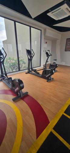 Majestic Suites Quill Mall Apartment - image 5