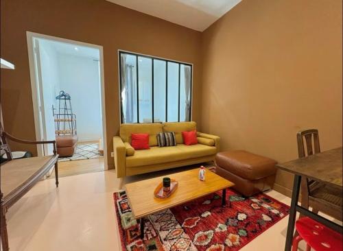 Mouneyra - T3 avec 2 Chambres 1 Salle de Bain au Centre de Bordeaux – khách sạn tại Bordeaux