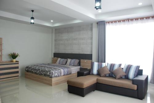 Pak Ping Ing Jai in Mae Lao