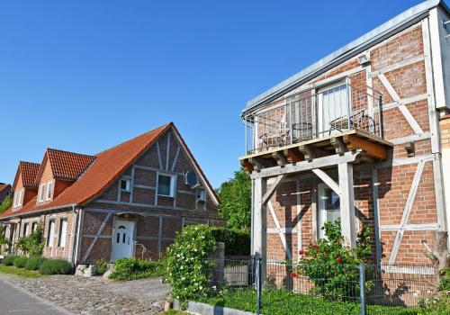 Ferienwohnung mit Seeblick am Hafen in Seedorf Haus 3 in Sandort, Deutschland