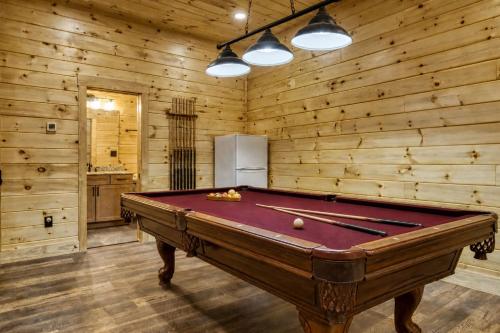 Bear Tracks Lodge cabin in Sevierville, USA