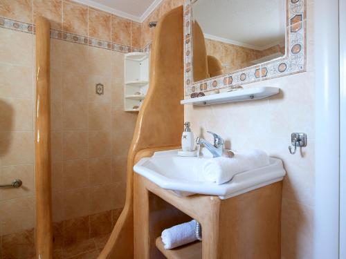 Garifalakis House - image 5