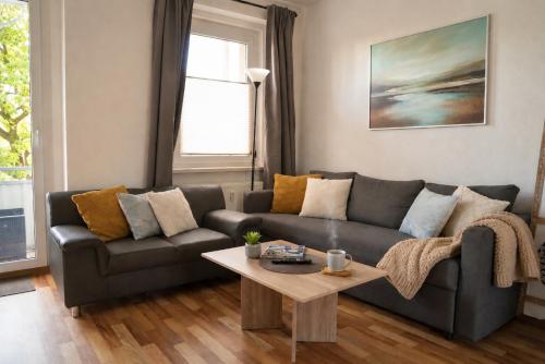 Chambre, 5-Personen Apartment ideal für Monteure - Einzelbetten, Self Check-in, Küche, Waschmaschine (5-Personen Apartment ideal fur Monteure - Einzelbetten, Self Check-in, Kuche, Waschmaschine) in Mersebourg