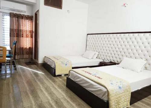 Dhaka Residence Hotel in Daka