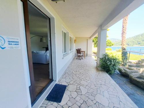 Giardino sul Lago by Quokka 360 - Lakefront Apartment in Ponte Tresa in Ponte Tresa