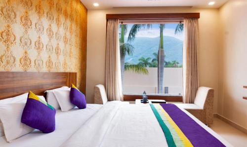 Treebo Premium Royal Amar With Mountain View And Swimming Pool in Pushkar