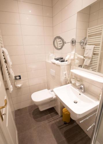 Hotel Seehof Norderney OHG Room Type - Twin Room with Balcony