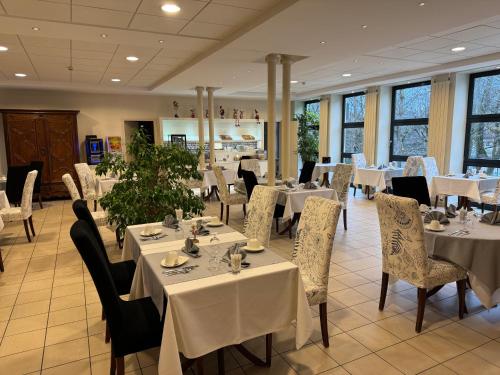 Ételek és italok, HOTEL CERISE - LES SOURCES Luxeuil-les-Bains in Luxeuil-les-Bains