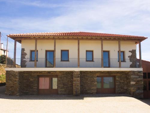  Casa De Brito in Edral