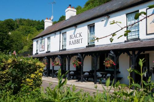 Restaurant, Arundel - Central to iconic High Street & Historic Castle in Arundel