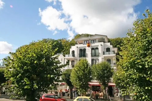 Villa Lena - Whg 09 mit Balkon in Ostseebad Sellin, Deutschland