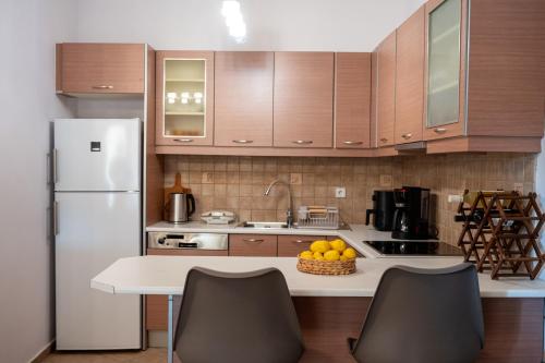 Fos Beachfront Loft-Limnos, Volissos-Chios in Limnos