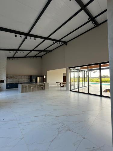 Casa de campo exclusiva com piscina, fire pit e vista para lagoa in Lagoa Da Prata