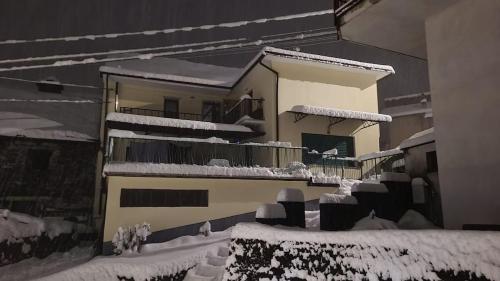 Viesnīcas āriene, Antica Locanda Montescheno, relax in famiglia, vista monti e bbq in Montescheno