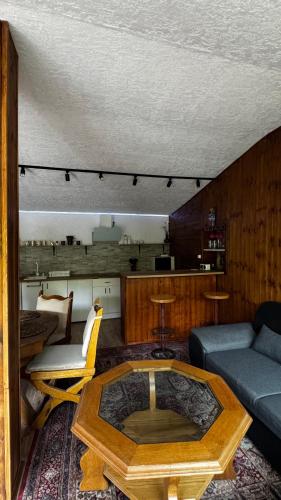 apartament Alena in Sarmellek