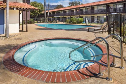 Best Western Plus Pepper Tree Inn - image 19